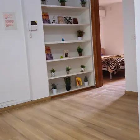 3 Floors On Promenade 4 Bedrooms 3 Bathrooms V1 * Sliema