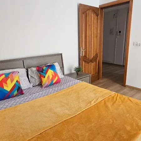 3 Floors On Promenade 4 Bedrooms 3 Bathrooms V1 Villa