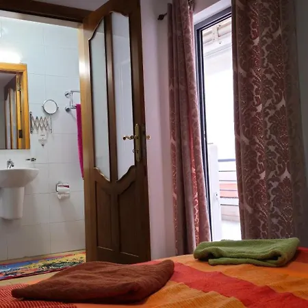 Villa 3 Floors On Promenade 4 Bedrooms 3 Bathrooms Vr Sliema