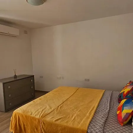 3 Floors On Promenade 4 Bedrooms 3 Bathrooms Vr Villa *