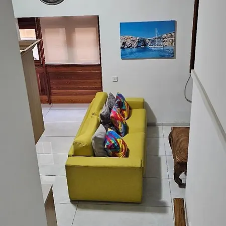 3 Floors On Promenade 4 Bedrooms 3 Bathrooms Vr Villa Sliema