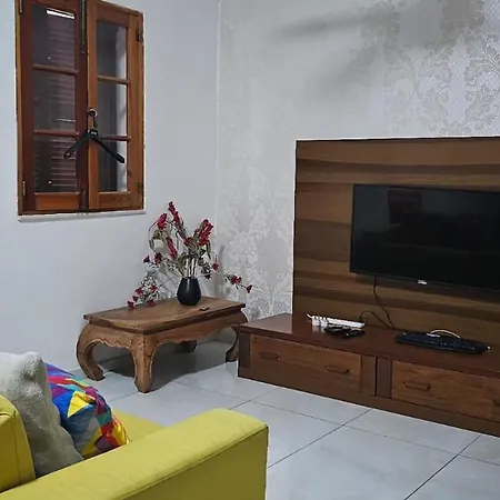 3 Floors On Promenade 4 Bedrooms 3 Bathrooms V1 Sliema